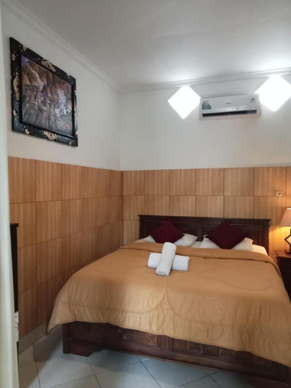 Nitya Home Stay Lembongan エクステリア 写真