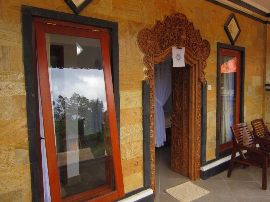 Nitya Home Stay Lembongan エクステリア 写真