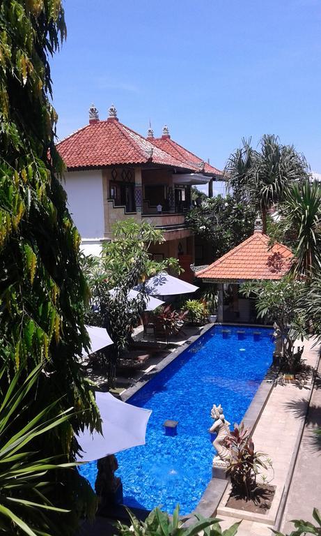 Nitya Home Stay Lembongan エクステリア 写真