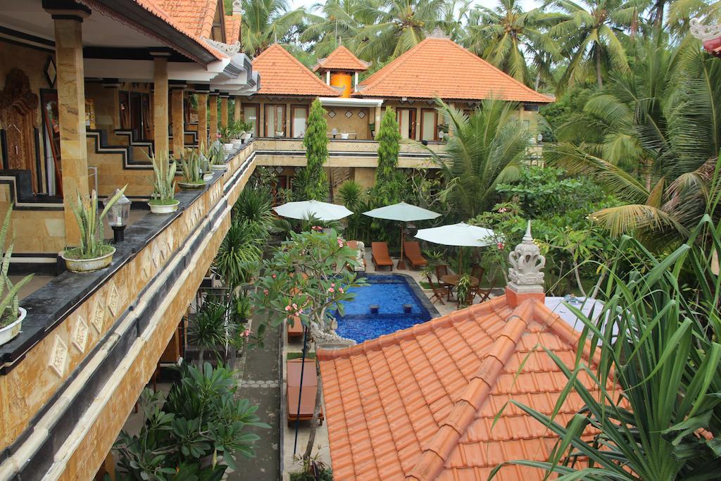Nitya Home Stay Lembongan エクステリア 写真