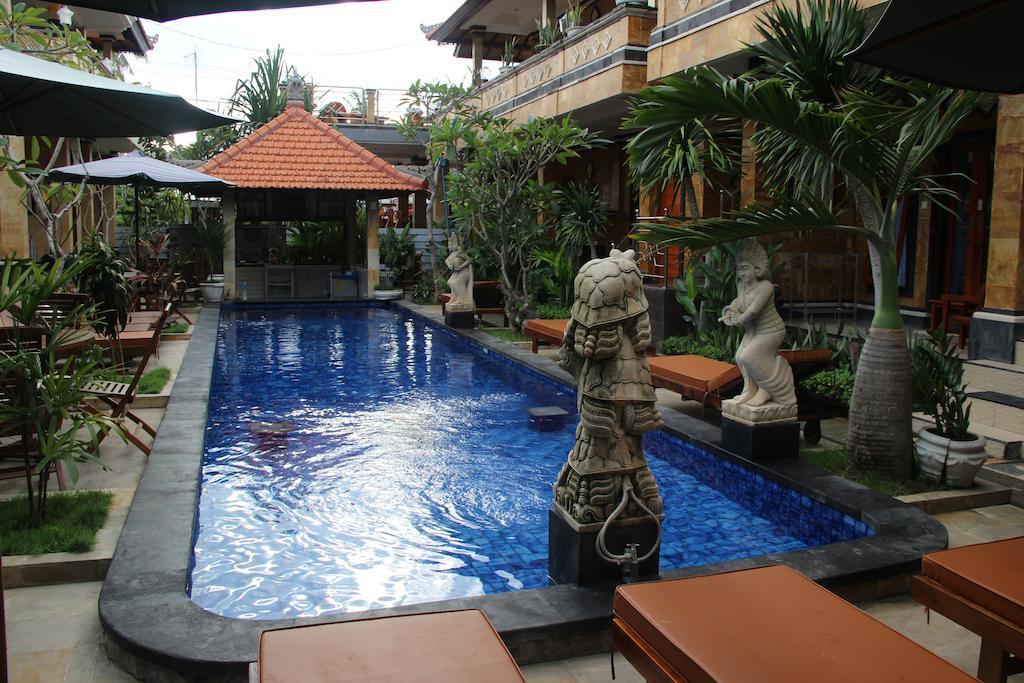 Nitya Home Stay Lembongan エクステリア 写真